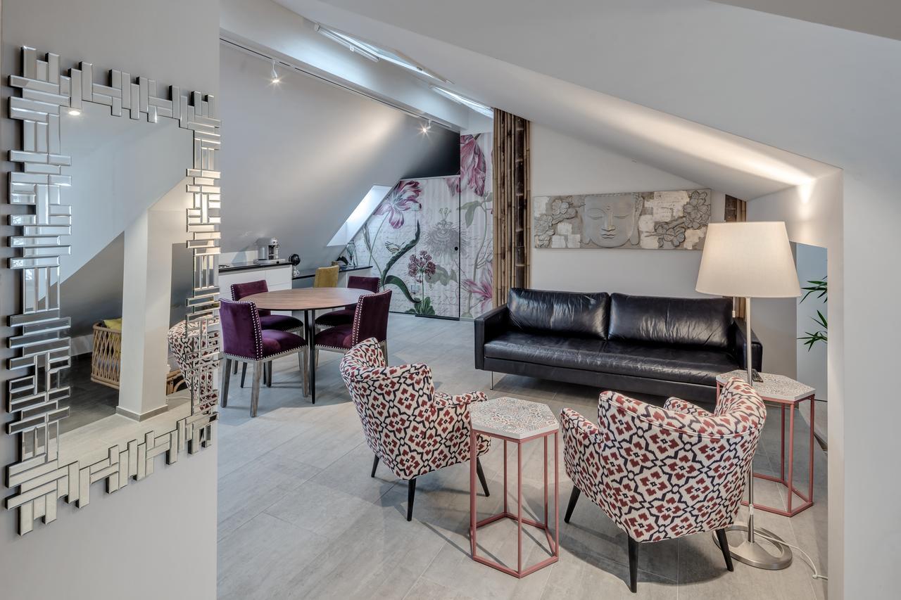 Smartroom The Residence La Cittadella באדן מראה חיצוני תמונה