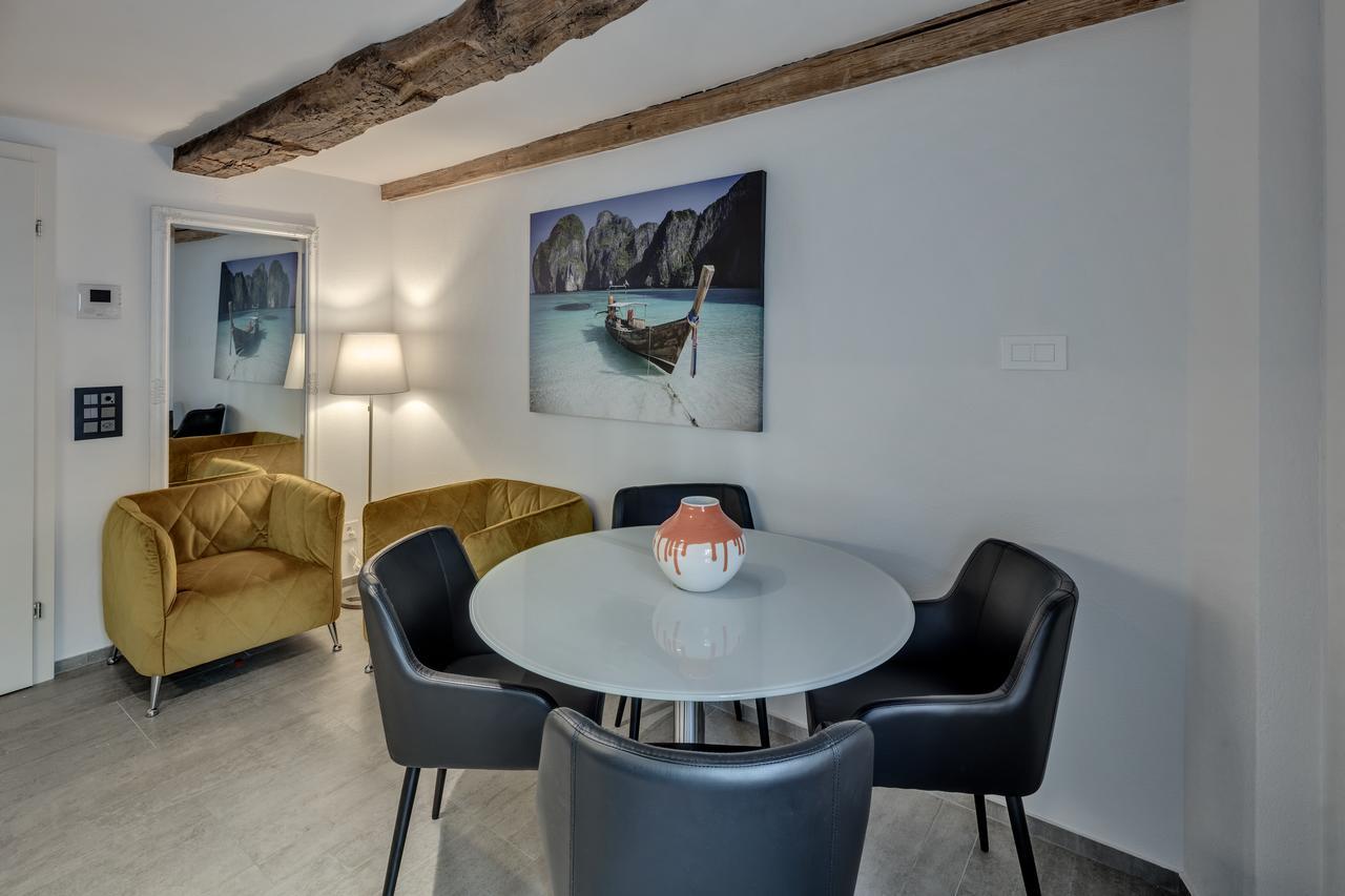 Smartroom The Residence La Cittadella באדן מראה חיצוני תמונה