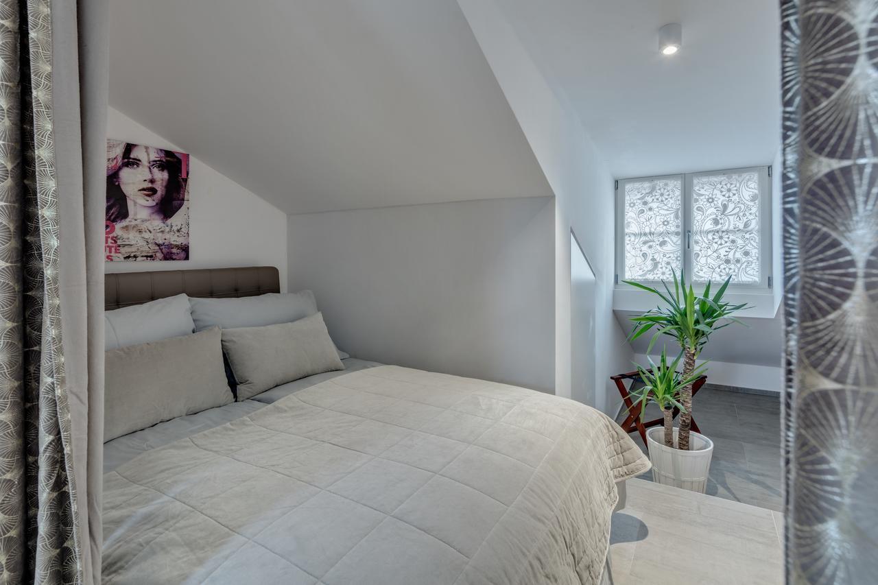 Smartroom The Residence La Cittadella באדן מראה חיצוני תמונה